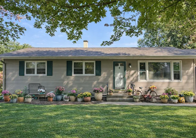 1st image of 208 N Wabena Ave, Minooka, IL 60447 | MLS# 12541394