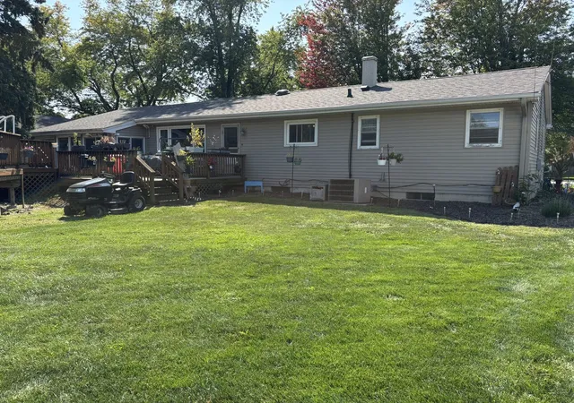 3rd image of 208 N Wabena Ave, Minooka, IL 60447 | MLS# 12541394
