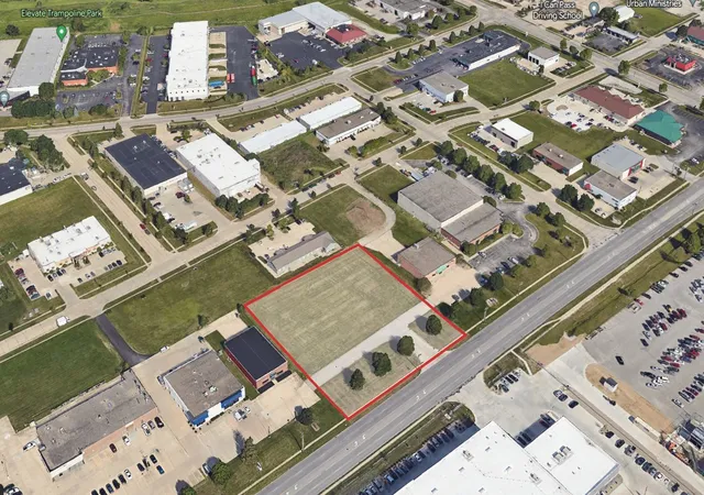 1st image of 803 N Mattis Ave, Champaign, IL 61821 | MLS# 12541635