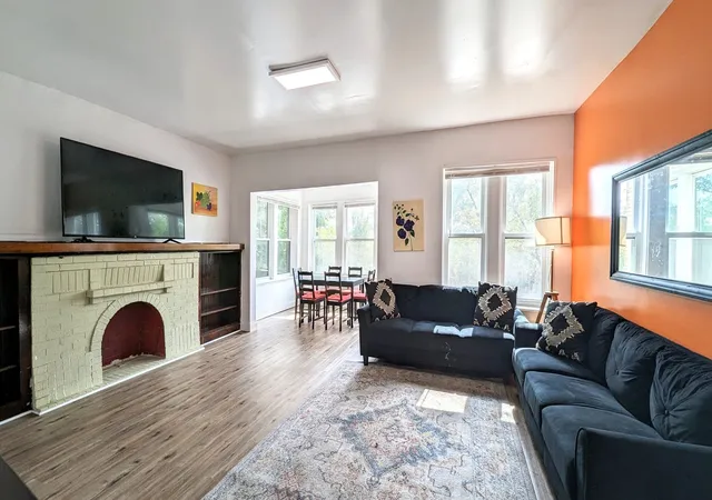 Homes for sale in Chicago, IL | 3948 W Congress Pkwy, Chicago, IL 60624 | MLS# 12541802