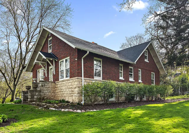 Homes for sale in Palos Park, IL | 8609 W 121st St, Palos Park, IL 60464 | MLS# 12542191