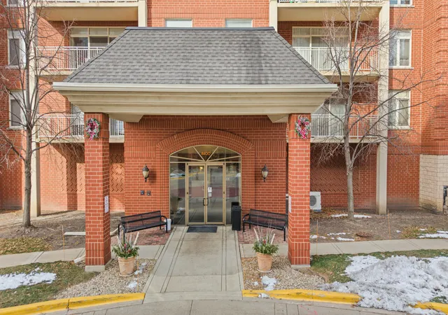 3rd image of 8400 Callie Ave #607, Morton Grove, IL 60053 | MLS# 12542514