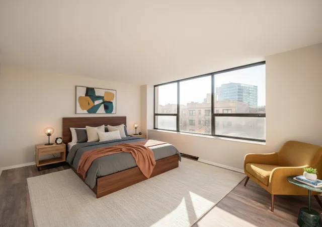 2nd image of 5201 S Cornell Ave, Chicago, IL 60615