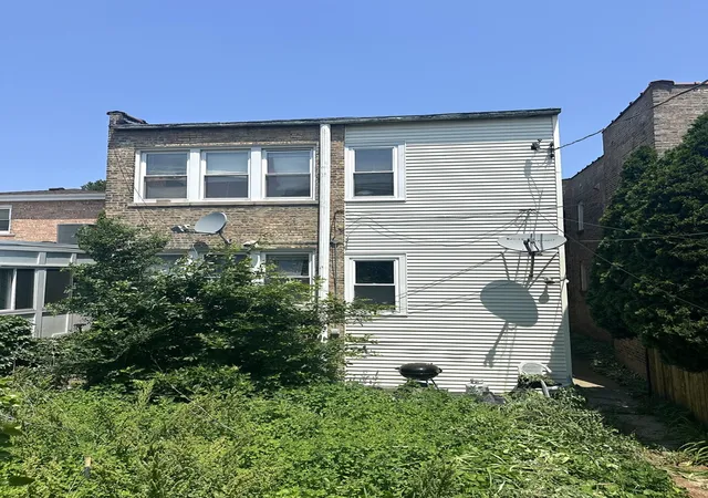 Photo 2 of Multi family home for sale at 2527 W Argyle St, Chicago, IL 60625 | MLS# 12544393 | Listing updated on 2026-08-11