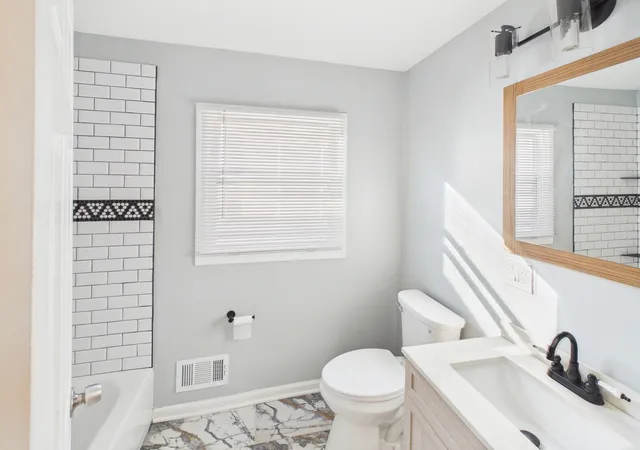 5th image of 7230 S Champlain Ave, Chicago, IL 60619 | MLS# 12544626