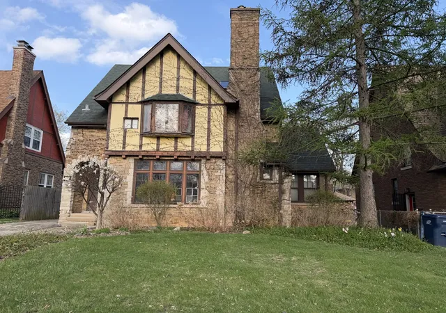 2nd image of 1411 N Jackson St, Waukegan, IL 60085 | MLS# 12544878