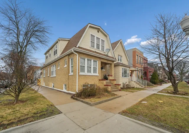 37th image of 4954 W Byron St, Chicago, IL 60641 | MLS# 12546329