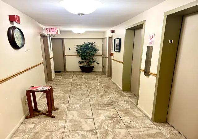Homes for sale in Chicago, IL | 6701 S Crandon Ave #9B, Chicago, IL 60649 | MLS# 12547298