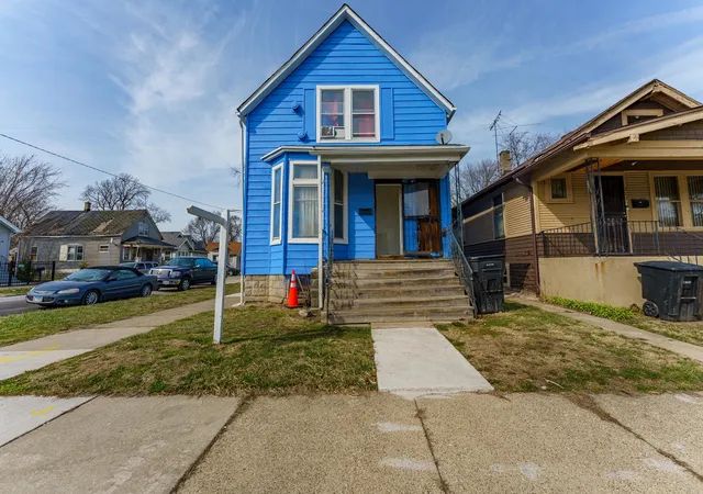 2nd image of 324 W 114th St, Chicago, IL 60628 | MLS# 12547763
