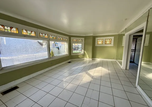 2nd image of 7741 S Oglesby Ave, Chicago, IL 60649 | MLS# 12547818