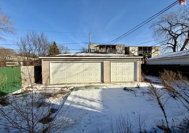 22nd image of 7741 S Oglesby Ave, Chicago, IL 60649 | MLS# 12547818