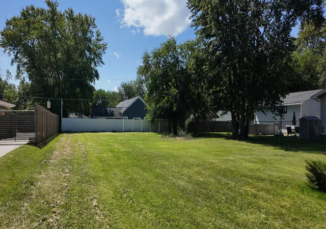 Homes for sale in Joliet, IL | 2408 Chestnut St, Joliet, IL 60435 | MLS# 12548184