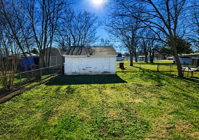 3rd image of 706 E 8Th St, Metropolis, IL 62960 | MLS# 12548568