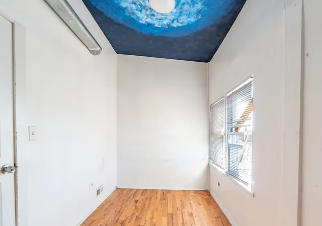 Homes for sale in Chicago, IL | 5230 S Justine St, Chicago, IL 60609 | MLS# 12548628