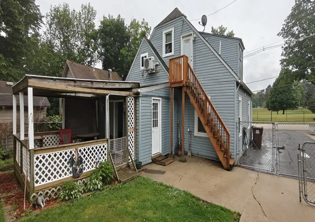 4th image of 616 Daisyfield Rd, Rockford, IL 61102 | MLS# 12550004