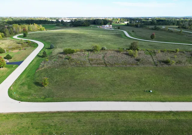 3rd image of 7409 Lookout Trl, Richmond, IL 60071 | MLS# 12550515