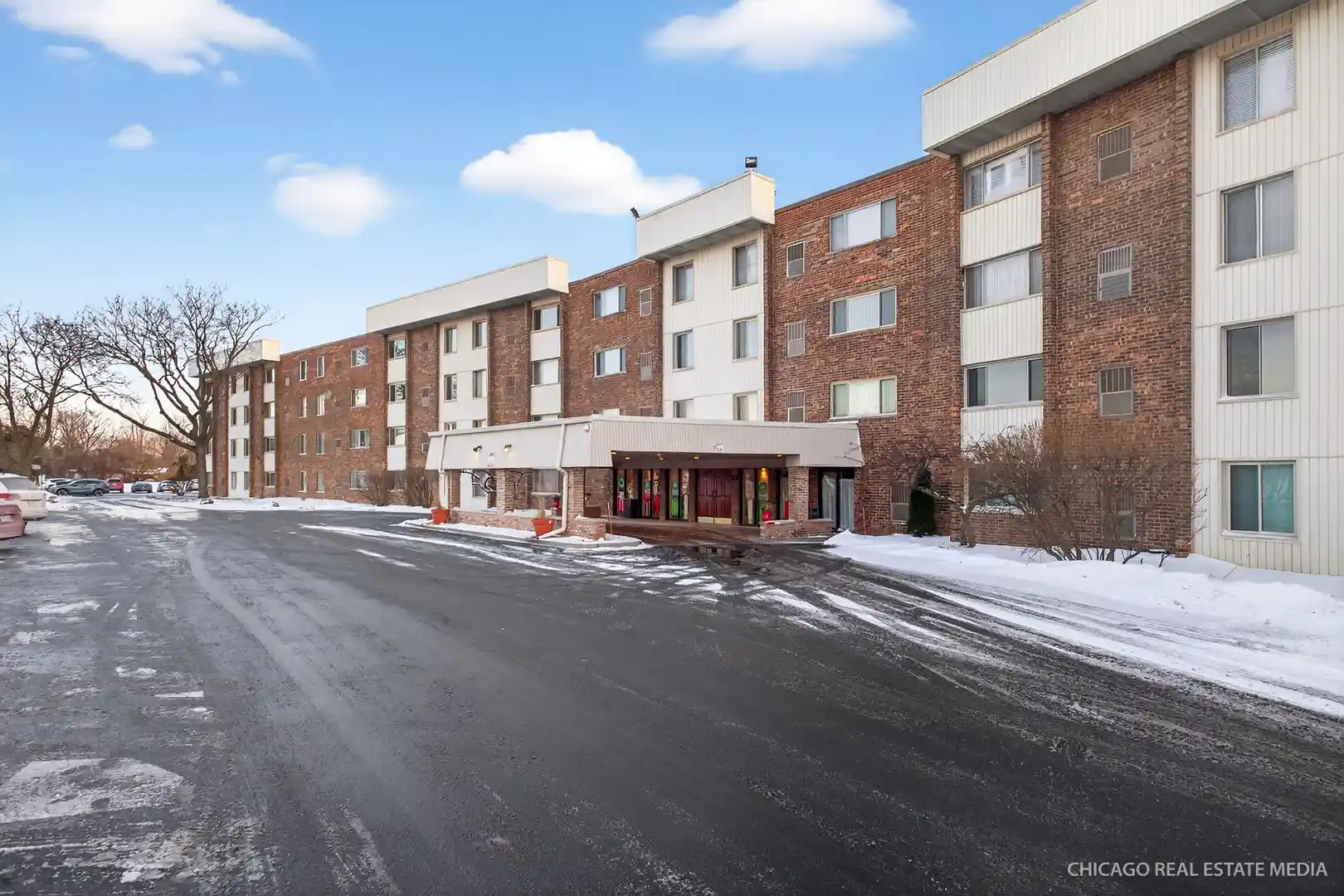 Listing Photo 11 - Condo for sale in 841 N York Rd located at 841 N York Rd, Elmhurst, IL 60126 - Unit #218