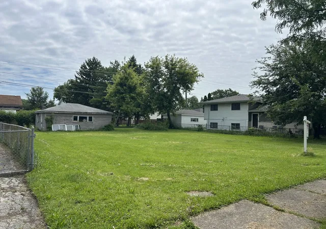 4th image of 4223 Elm Ave, Lyons, IL 60534 | MLS# 12551720