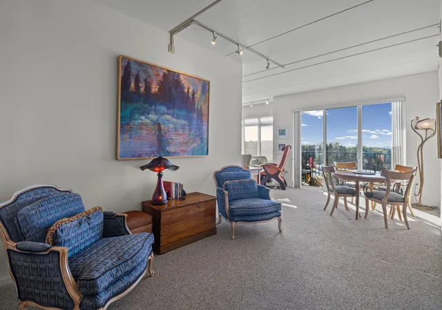 Photo 3 of Condo for sale at 1199 E Port Clinton Rd #601, Vernon Hills, IL 60061 | MLS# 12552673 | Listing updated on 2026-10-21