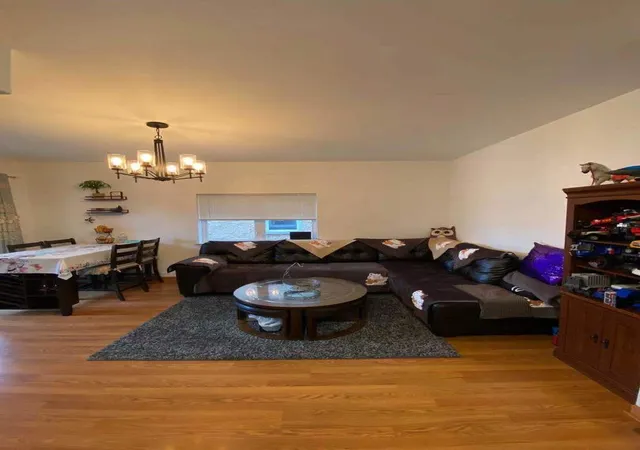 Homes for sale in Chicago, IL | 723 W 31St St #2, Chicago, IL 60616 | MLS# 12553375