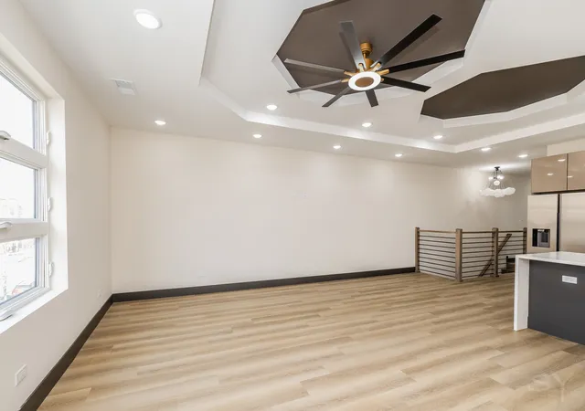 Homes for sale in Chicago, IL | 5637 S Prairie Ave, Chicago, IL 60637 | MLS# 12554102