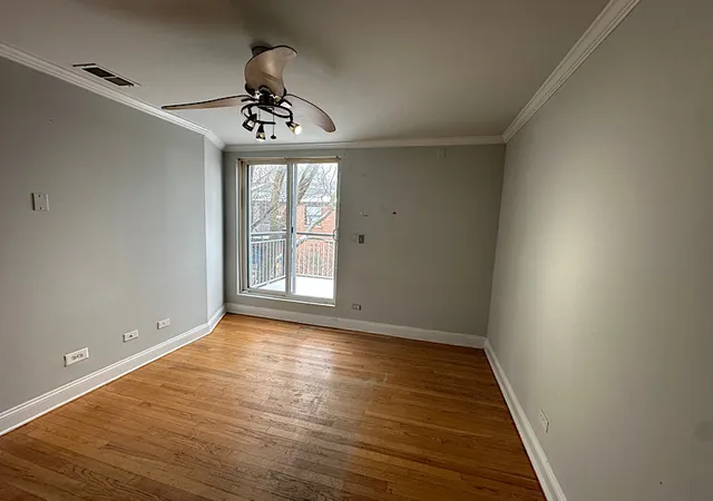 Homes for sale in Chicago, IL | 7334 N Winchester Ave #2E, Chicago, IL 60626 | MLS# 12554215