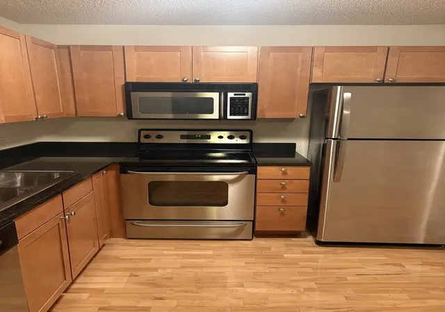 5th image of 30 E Huron St #3601, Chicago, IL 60611 | MLS# 12554227
