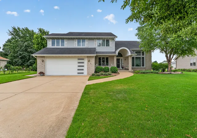 1st image of 604 Mahoney Dr, Minooka, IL 60447 | MLS# 12554403
