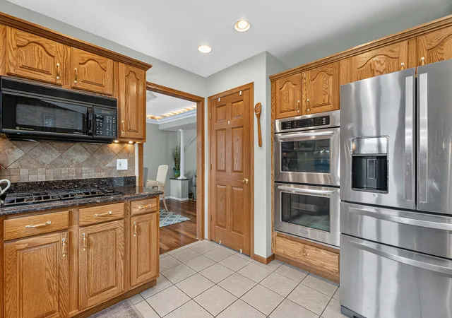 4th image of 604 Mahoney Dr, Minooka, IL 60447 | MLS# 12554403
