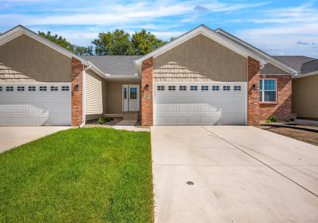 Photo 1 of Townhouse for sale at 226 Cassidy Rd, Normal, IL 61761 | MLS# 12554453 | Listing updated on 2026-10-10