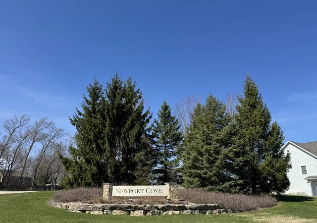 Homes for sale in Antioch, IL | 40729 N North Newport Dr, Antioch, IL 60002 | MLS# 12555108