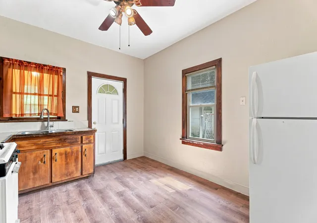 image of 1720 S State St, Lockport, IL 60441 | MLS# 12555342