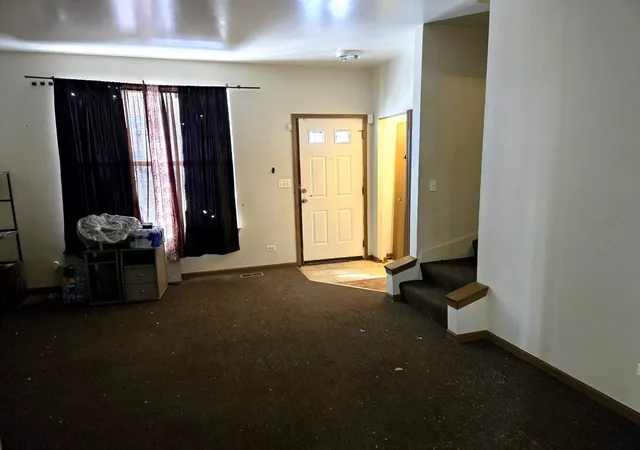 3rd image of 10503 S Edbrooke Ave, Chicago, IL 60628 | MLS# 12556270