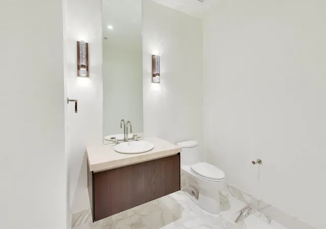 4th image of 363 E Wacker Dr #5506, Chicago, IL 60601 | MLS# 12557259