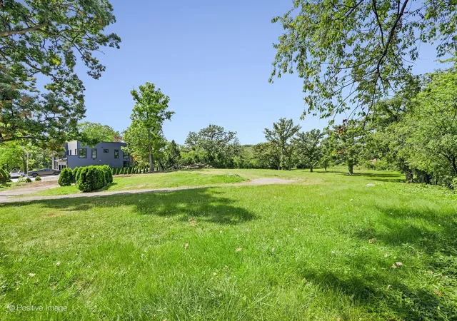 Homes for sale in Oak Brook, IL | 3010 Meyers Rd, Oak Brook, IL 60523 | MLS# 12557458