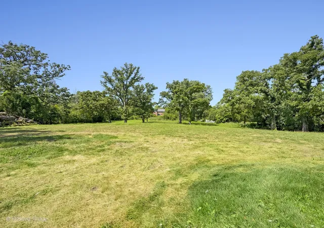 Homes for sale in Oak Brook, IL | 3010 Meyers Rd, Oak Brook, IL 60523 | MLS# 12557458