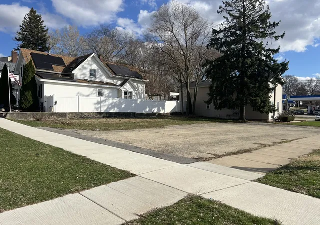 2nd image of 1200 S State St, Lockport, IL 60441 | MLS# 12557811