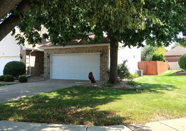 Photo 2 of Townhouse for sale at 3252 Ridgefield Ct, Lockport, IL 60441 | MLS# 12558114 | Listing updated on 2026-09-20
