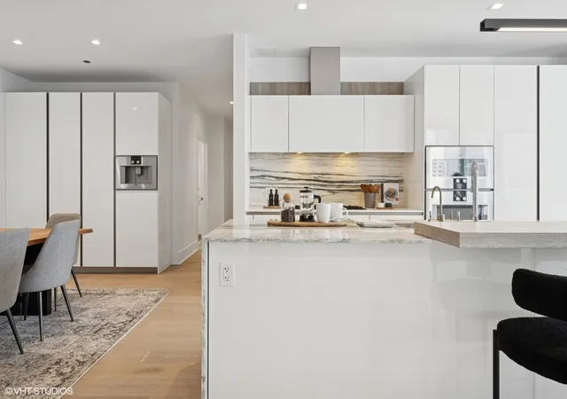 4th image of 363 E Wacker Dr #1903, Chicago, IL 60601 | MLS# 12558524