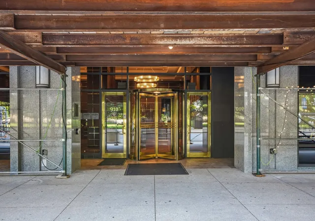 Homes for sale in Chicago, IL | 910 S Michigan Ave #2006, Chicago, IL 60605 | MLS# 12559528
