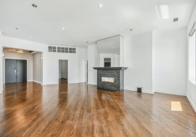 Homes for sale in Chicago, IL | 910 S Michigan Ave #2006, Chicago, IL 60605 | MLS# 12559528