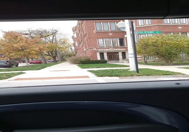 2nd image of 2334 E 68th St Se #B, Chicago, IL 60649 | MLS# 12559719