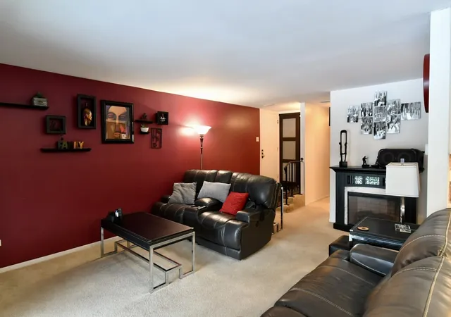 5th image of 18424 Kedzie Ave #2A, Homewood, IL 60430 | MLS# 12560130