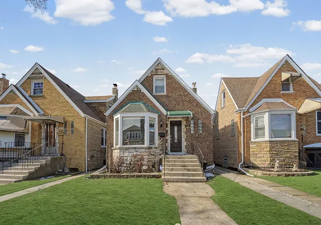 Photo 1 of Single family home for sale at 3716 N Nottingham Ave, Chicago, IL 60634 | MLS# 12560170 | Listing updated on 2026-09-01