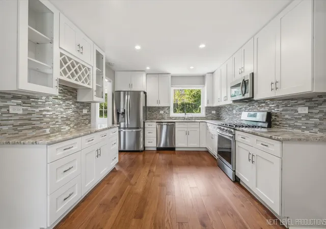 Photo 2 of Single family home for sale at 2010 Paddock Ln, Wheaton, IL 60187 | MLS# 12562057 | Listing updated on 2026-09-21