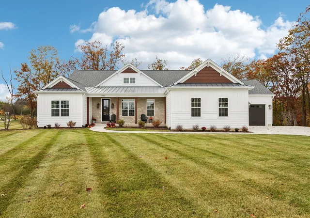 Photo 1 of Single family home for sale at 0s275 Bealer Ct, Geneva, IL 60134 | MLS# 12562168 | Listing updated on 2026-08-20