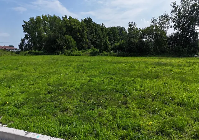 Photo 1 of Land for sale at 3 Crossing Ct, Peru, IL 61354 | MLS# 12562484 | Listing updated on 2026-08-09