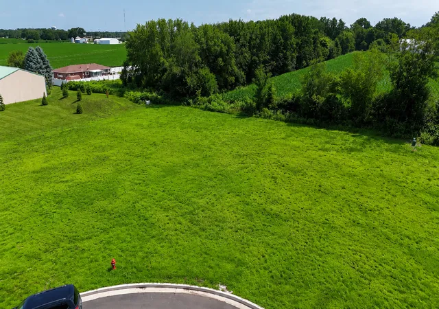Photo 3 of Land for sale at 3 Crossing Ct, Peru, IL 61354 | MLS# 12562484 | Listing updated on 2026-08-09