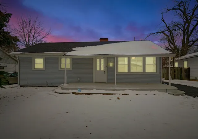 20th image of 26 E Normandy Dr, Chicago Heights, IL 60411 | MLS# 12562813