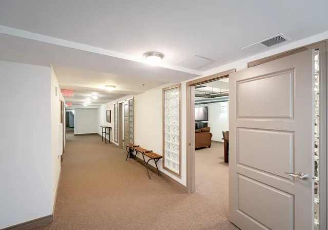 Homes for sale in Bloomington, IL | 212 N Center Street, Bloomington, IL 61701 | Houzeo